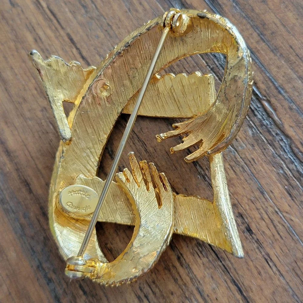 Vintage Hattie Carnegie Gold Toned Brooch